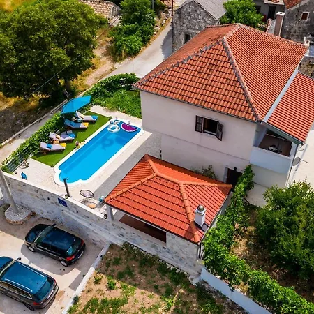 Holiday home Family Friendly House With A Swimming Pool Oslje, Dubrovnik - 18381