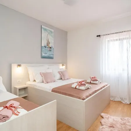 Family Friendly House With A Swimming Pool Oslje, Dubrovnik - 18381 Holiday home