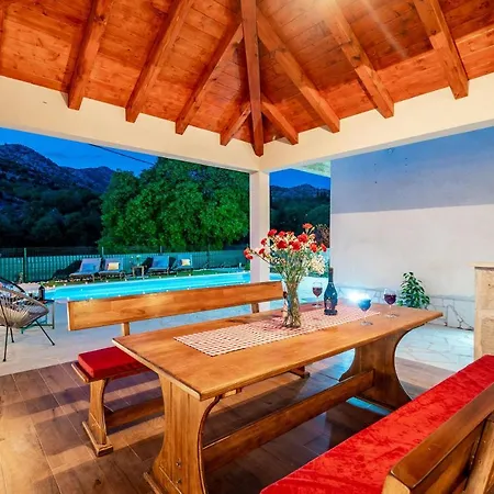 Family Friendly House With A Swimming Pool Oslje, Dubrovnik - 18381 Prázdninový dům Topolo