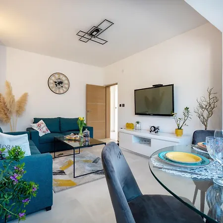 Family Friendly House With A Swimming Pool Oslje, Dubrovnik - 18381 بيت للعطل