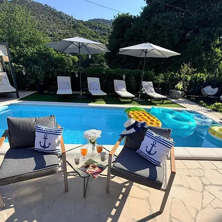 Family Friendly House With A Swimming Pool Oslje, Dubrovnik - 18381 בית נופש