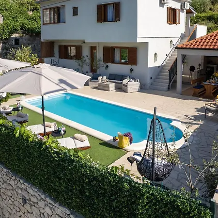 Family Friendly House With A Swimming Pool Oslje, Dubrovnik - 18381 بيت للعطل